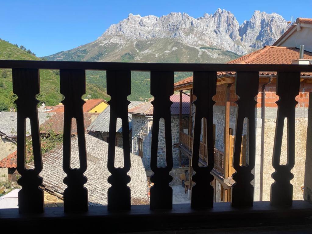 Вілла La Balconada De Valdeon Посада-де-Вальдеон Екстер'єр фото